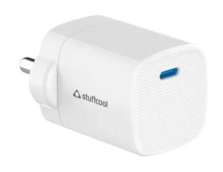 STUFCOOL NOVUS 25 25W FAST GAN CHARGER FOR SAMSUNG, PIXEL & IPHONE WITH C TO C CABLE